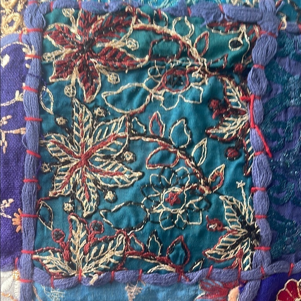 Handmade HD Buttercup Patchwork Embroidered Pillow Case - 16x16 - Picture 4 of 7
